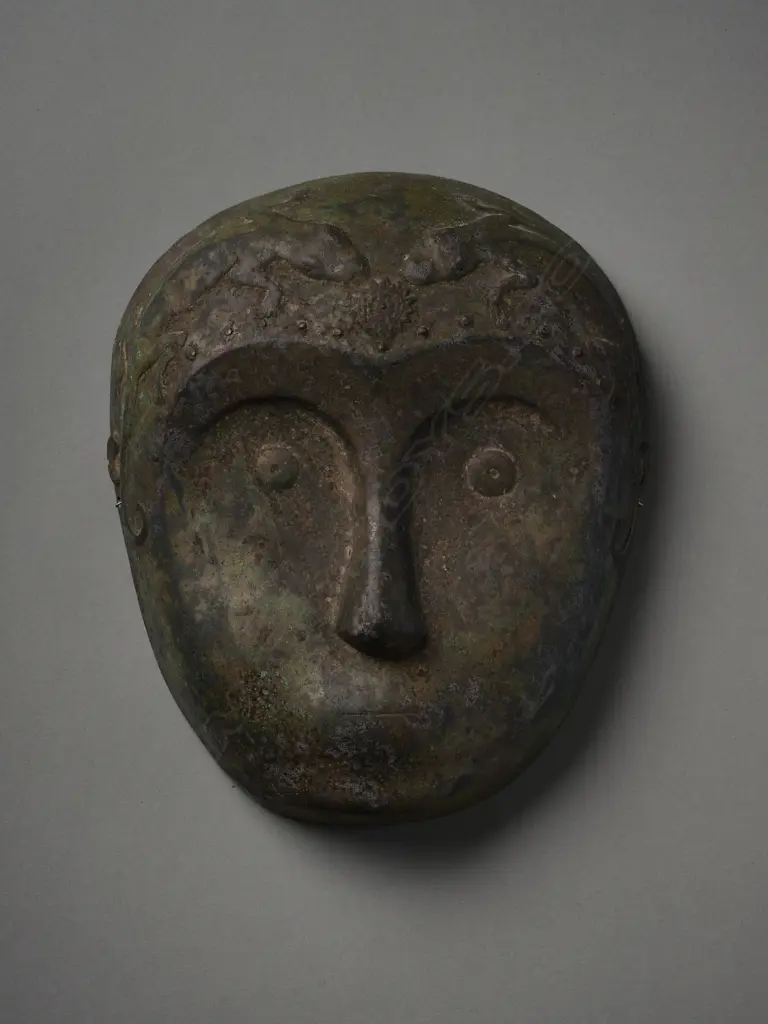 Repoussé metal mask - Indonesia, Image 1++
